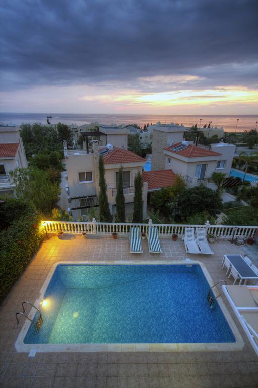 Villa Athina Paphos Pokoj fotografie