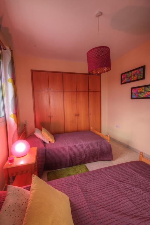 Villa Athina Paphos Pokoj fotografie
