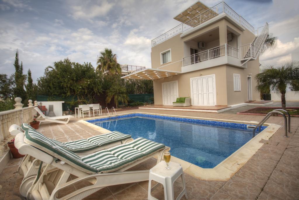 Villa Athina Paphos Pokoj fotografie