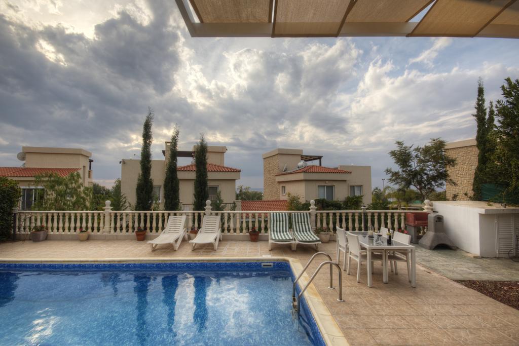 Villa Athina Paphos Pokoj fotografie